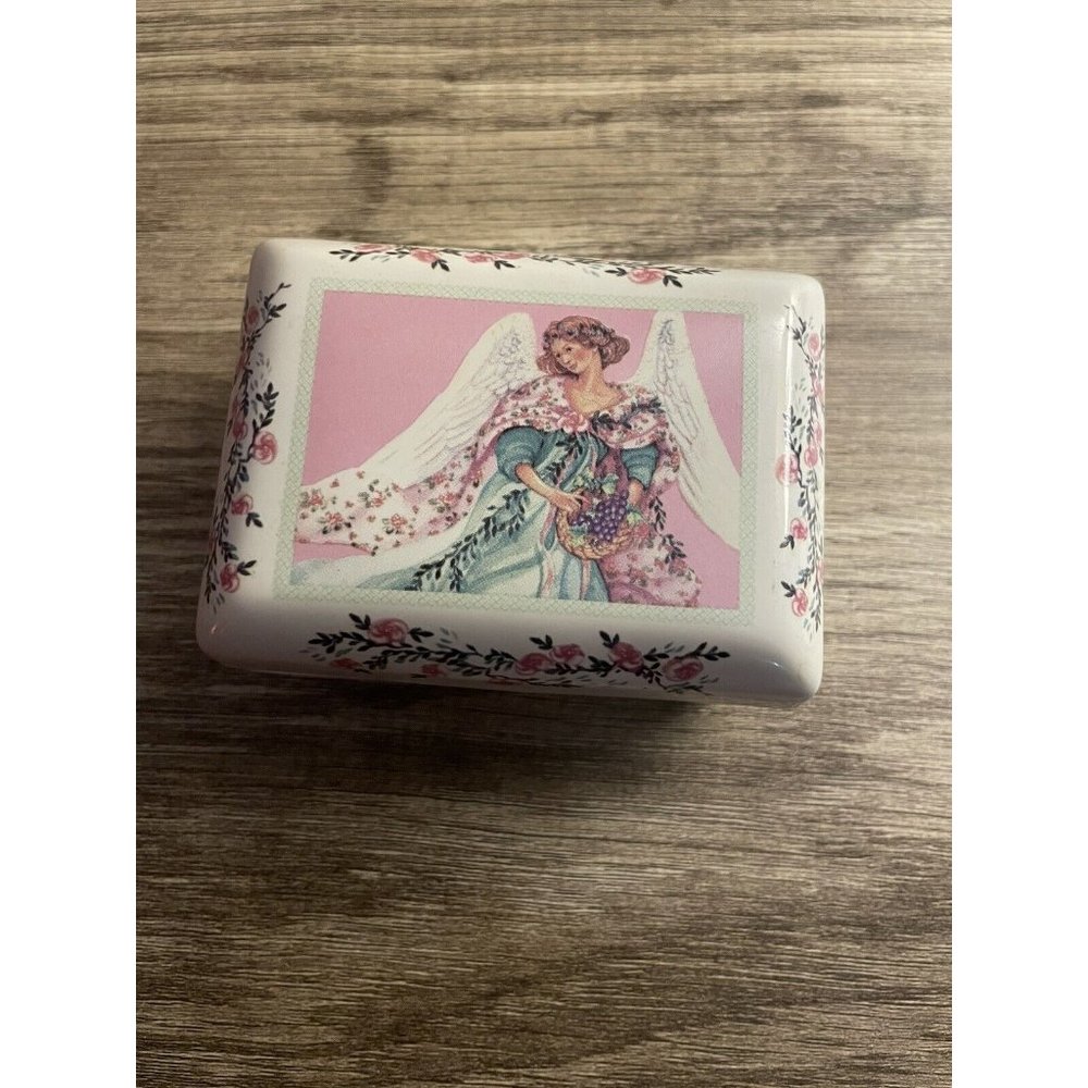 Dayspring Vintage Angel Trinket Box w/Quotes